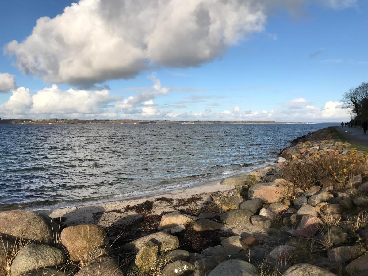 Strandblick Mit Strandkorb & Fahrraedern Lyksborg Eksteriør billede