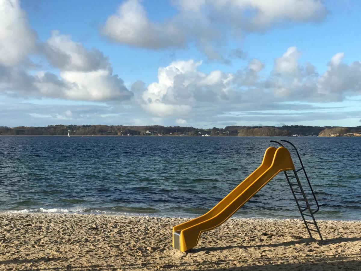 Strandblick Mit Strandkorb & Fahrraedern Lyksborg Eksteriør billede